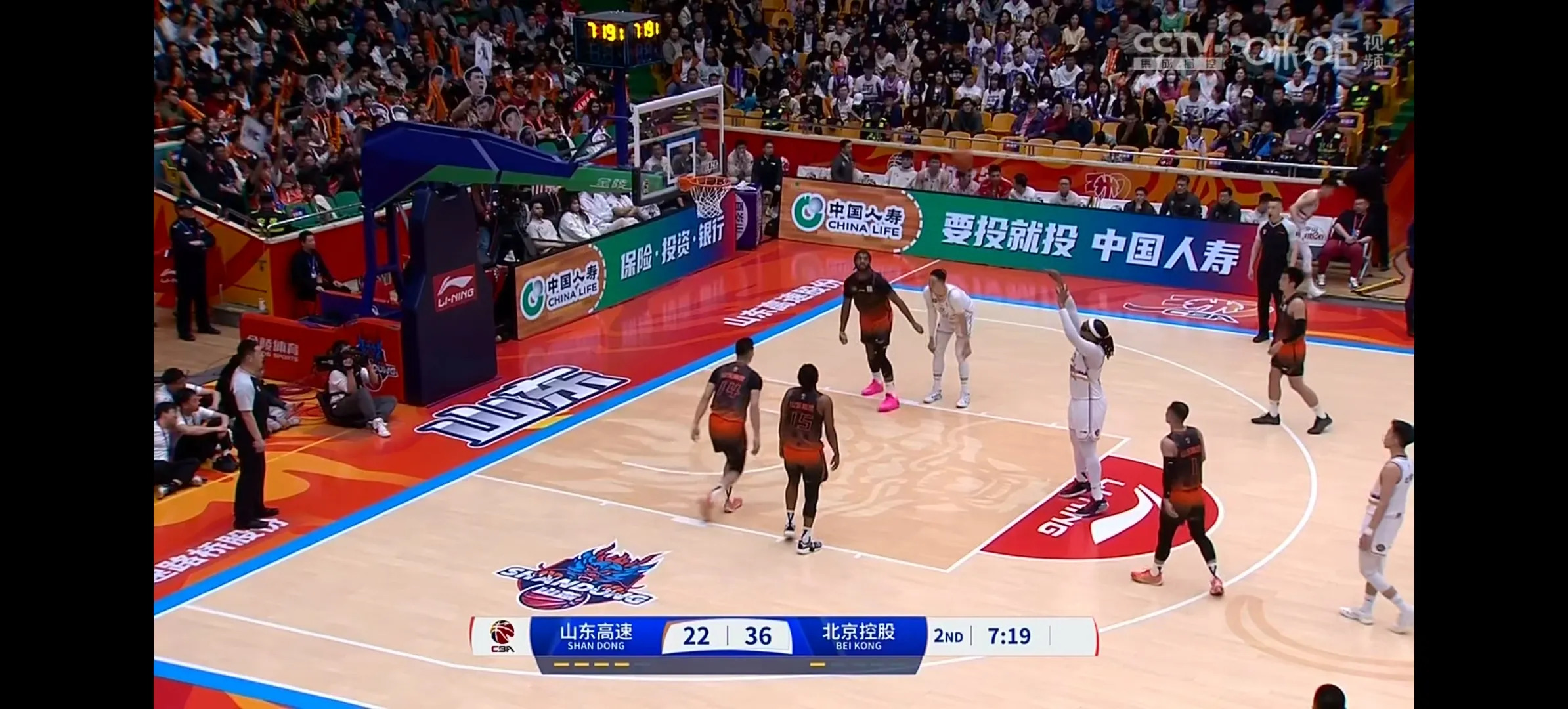 窗口期体能课后，山东男篮门线救险备战意大利杯，底气十足，球队文化再被提及